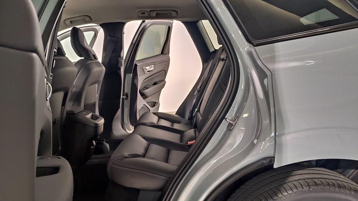 VOLVO Xc60 B5 Mild Hybrid Awd Automatico Plus Dark