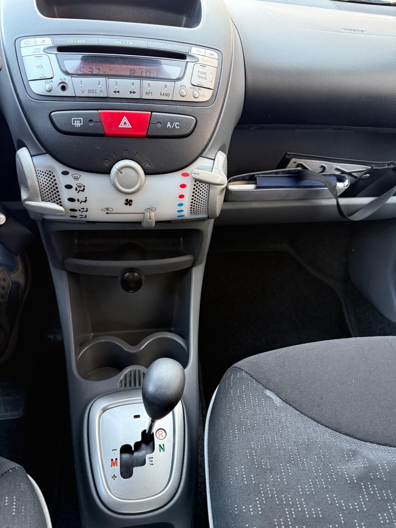 Peugeot 107 1.0 68CV 5p. Automatica….