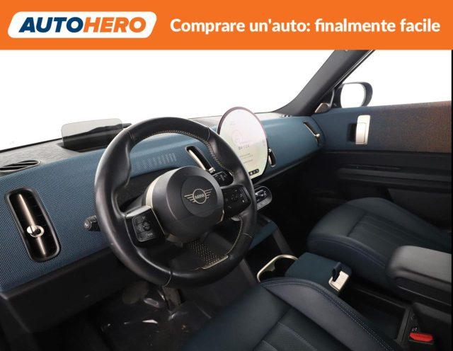 MINI Mini C Favoured Countryman