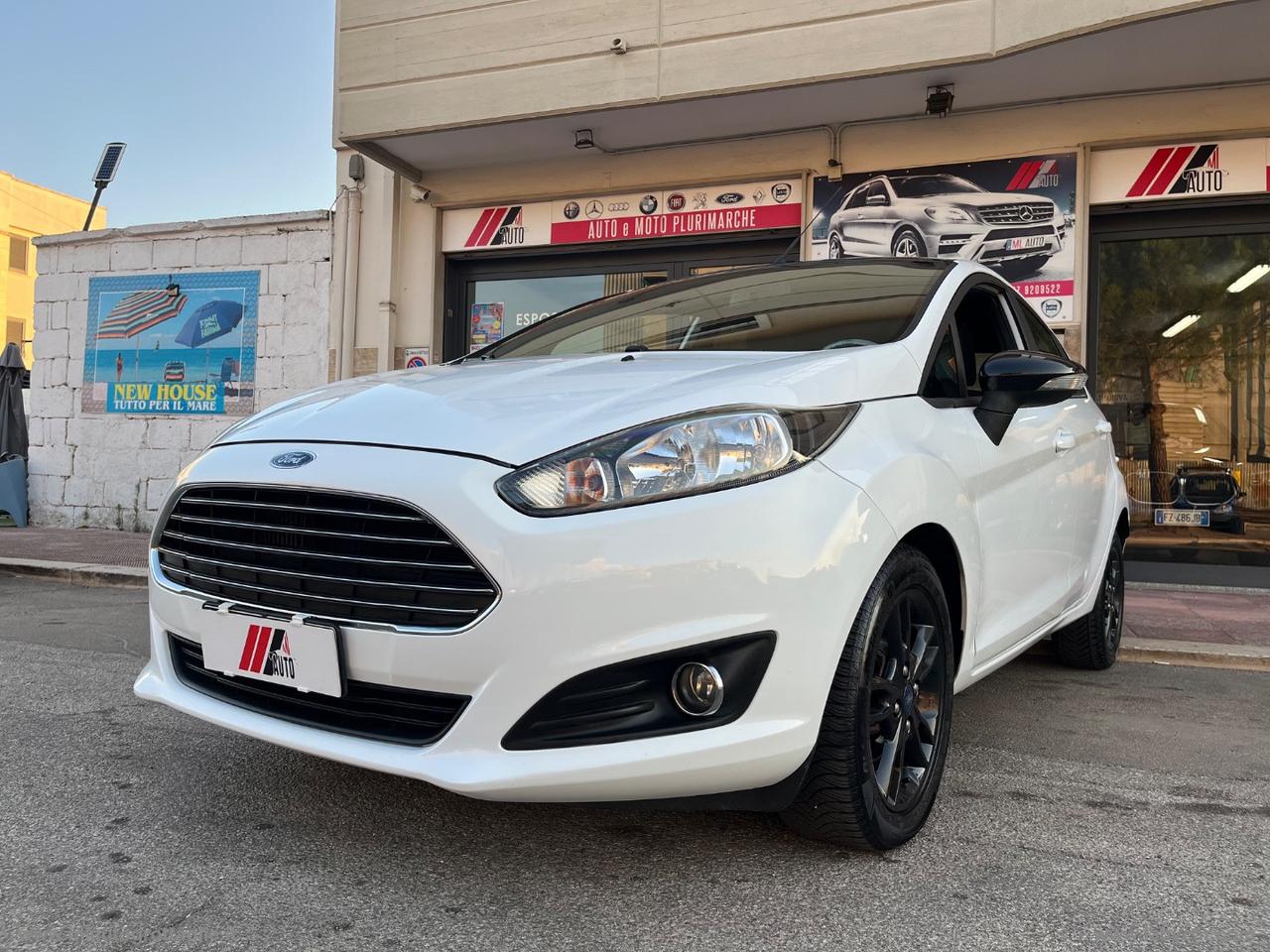 FORD Fiesta 1.5 TDCi 75 CV 5p. Titanium FULL