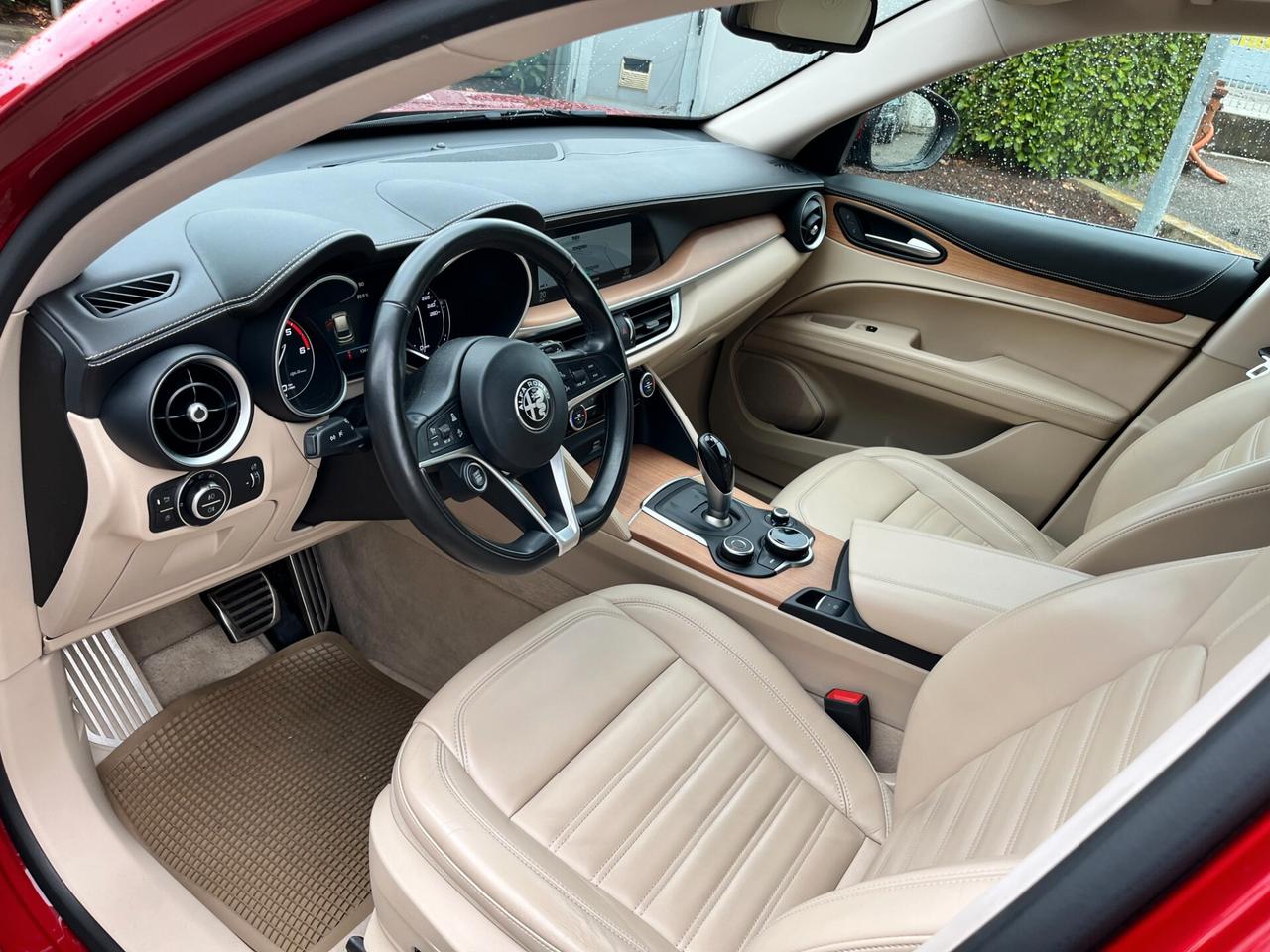 Alfa Romeo Stelvio 2.2 Turbodiesel 210 CV AT8 Q4 Executive