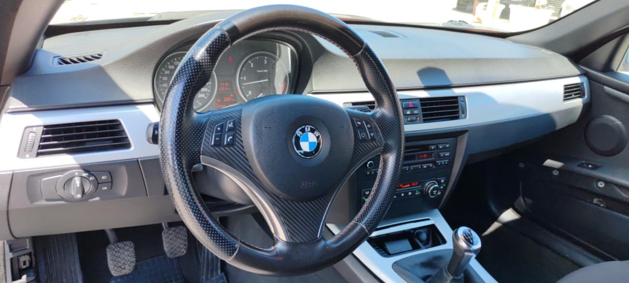 Bmw 330d Anche Noleggio Petralia e Villabate