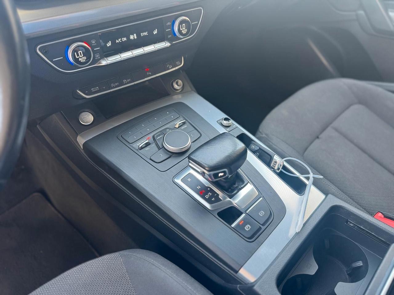 Audi Q5 40 TDI quattro S tronic Design