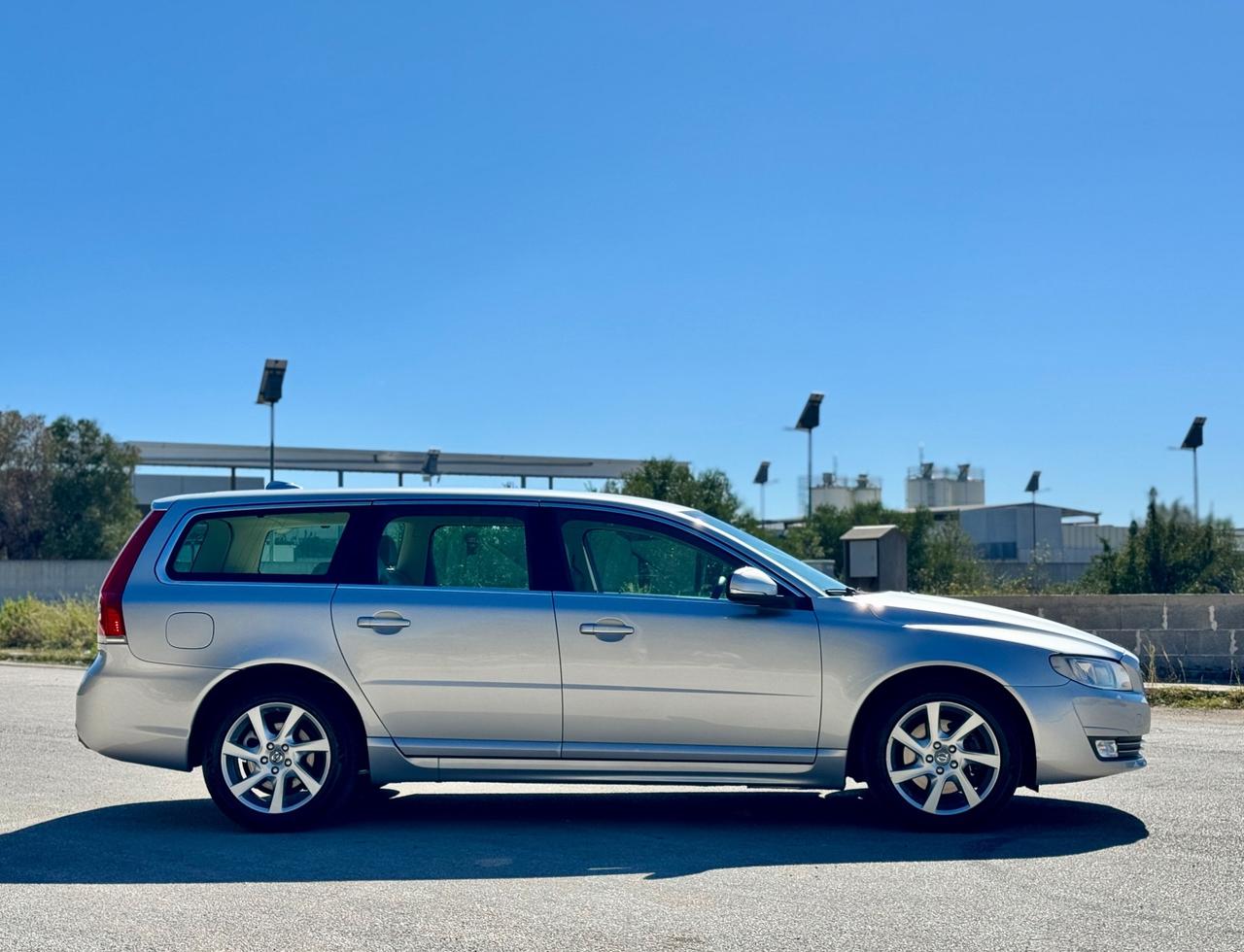 Volvo V70 D5 Geartronic Polar Plus Edition