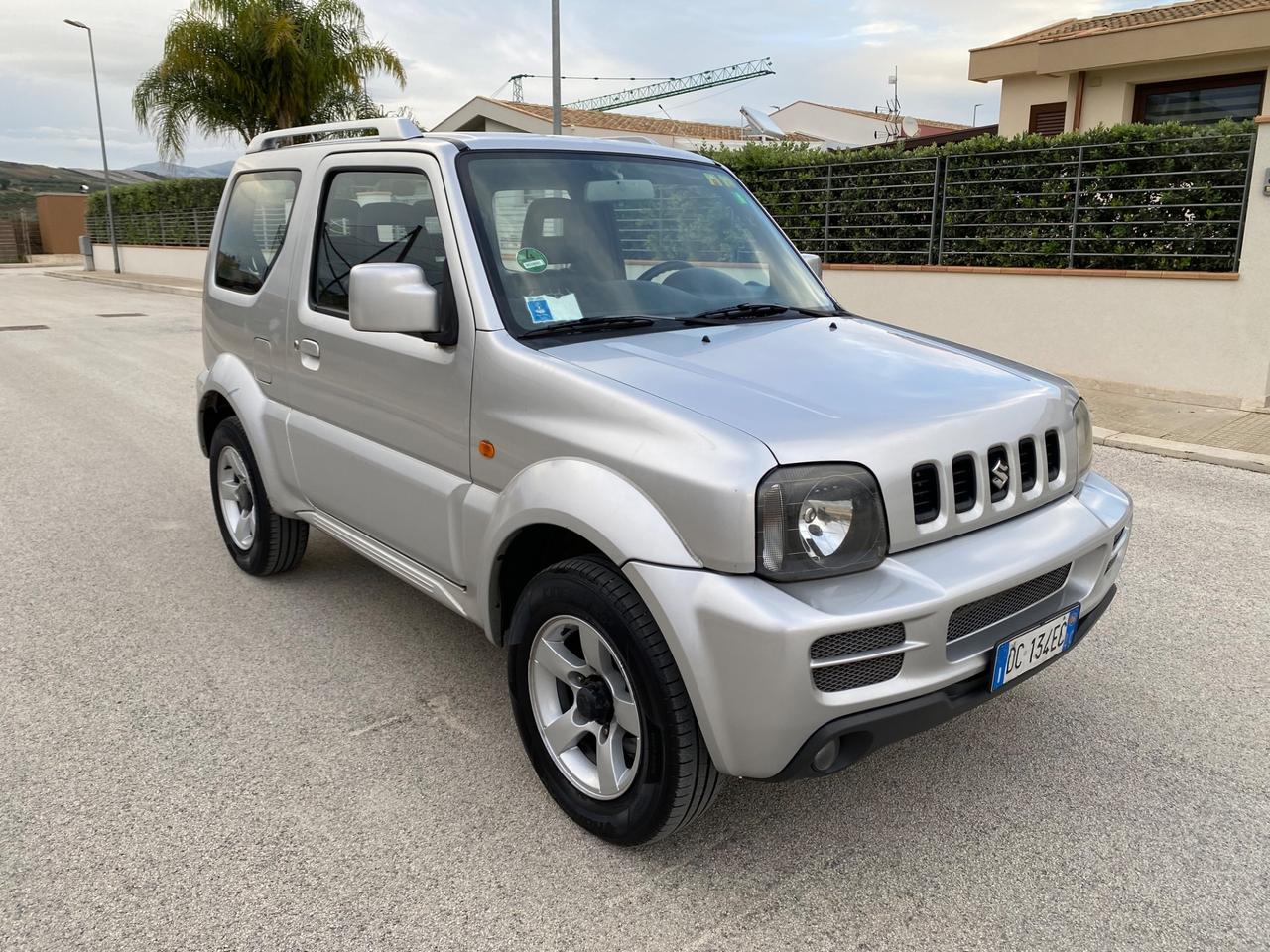 Suzuki Jimny 1.3i 16V cat 4WD JLX Più