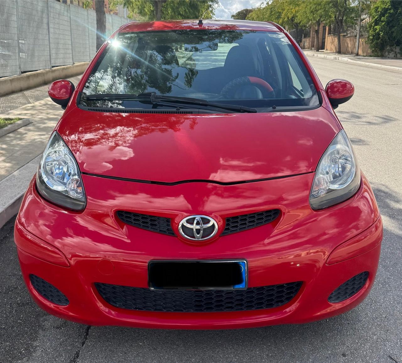 Toyota Aygo 1.0 12V VVT-i 5 porte Now