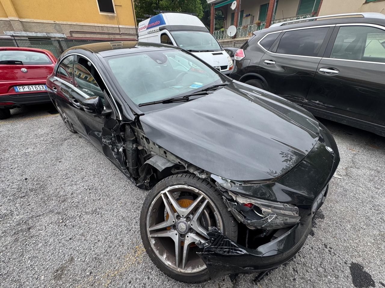 MERCEDES CLA 200 CDI SINISTRATA