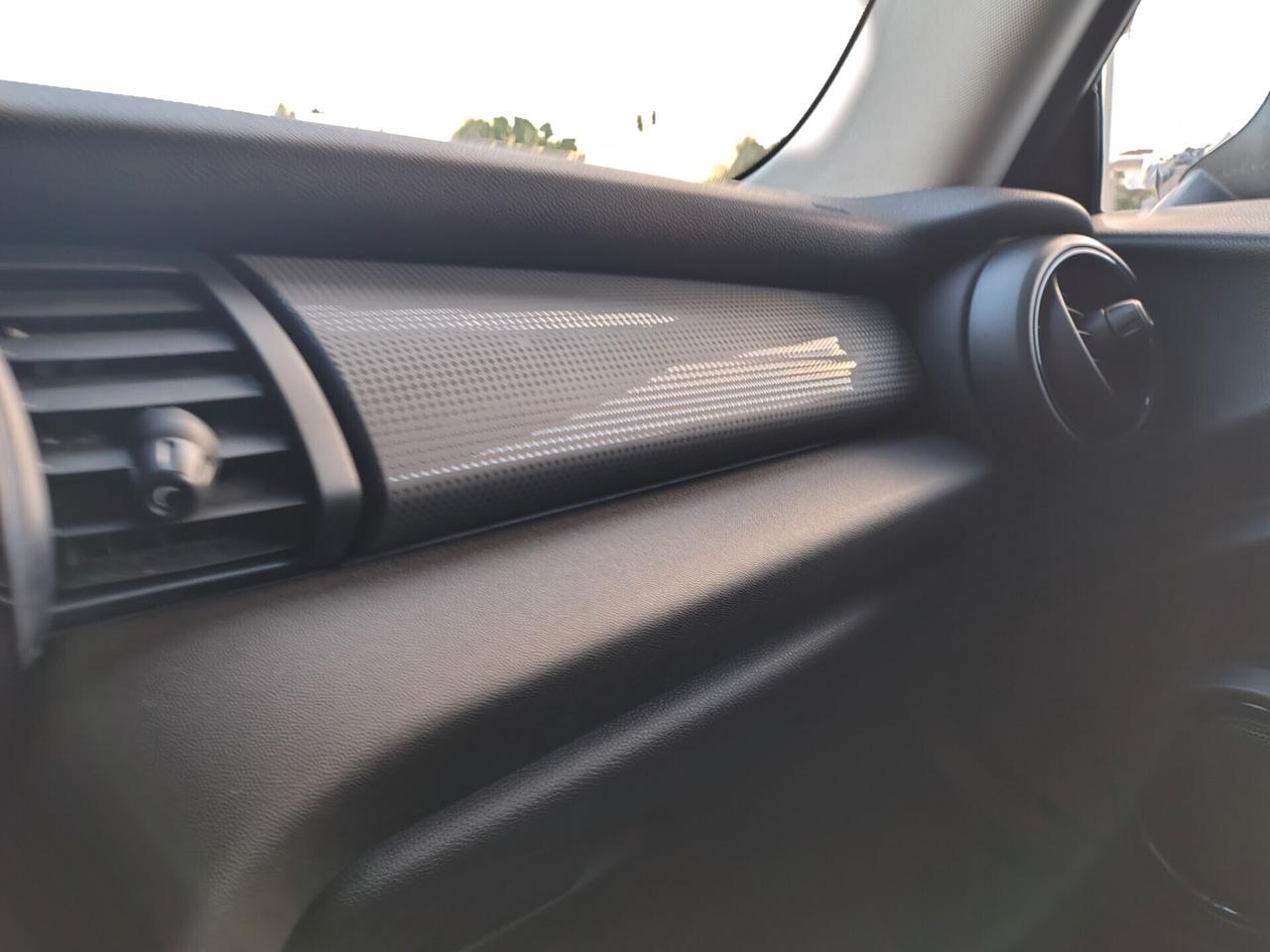 Mini Mini 1.5 One D Business XL