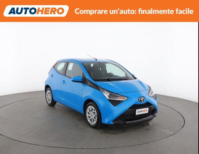 TOYOTA Aygo Connect 1.0 VVT-i 72 CV 5 porte x-play MMT