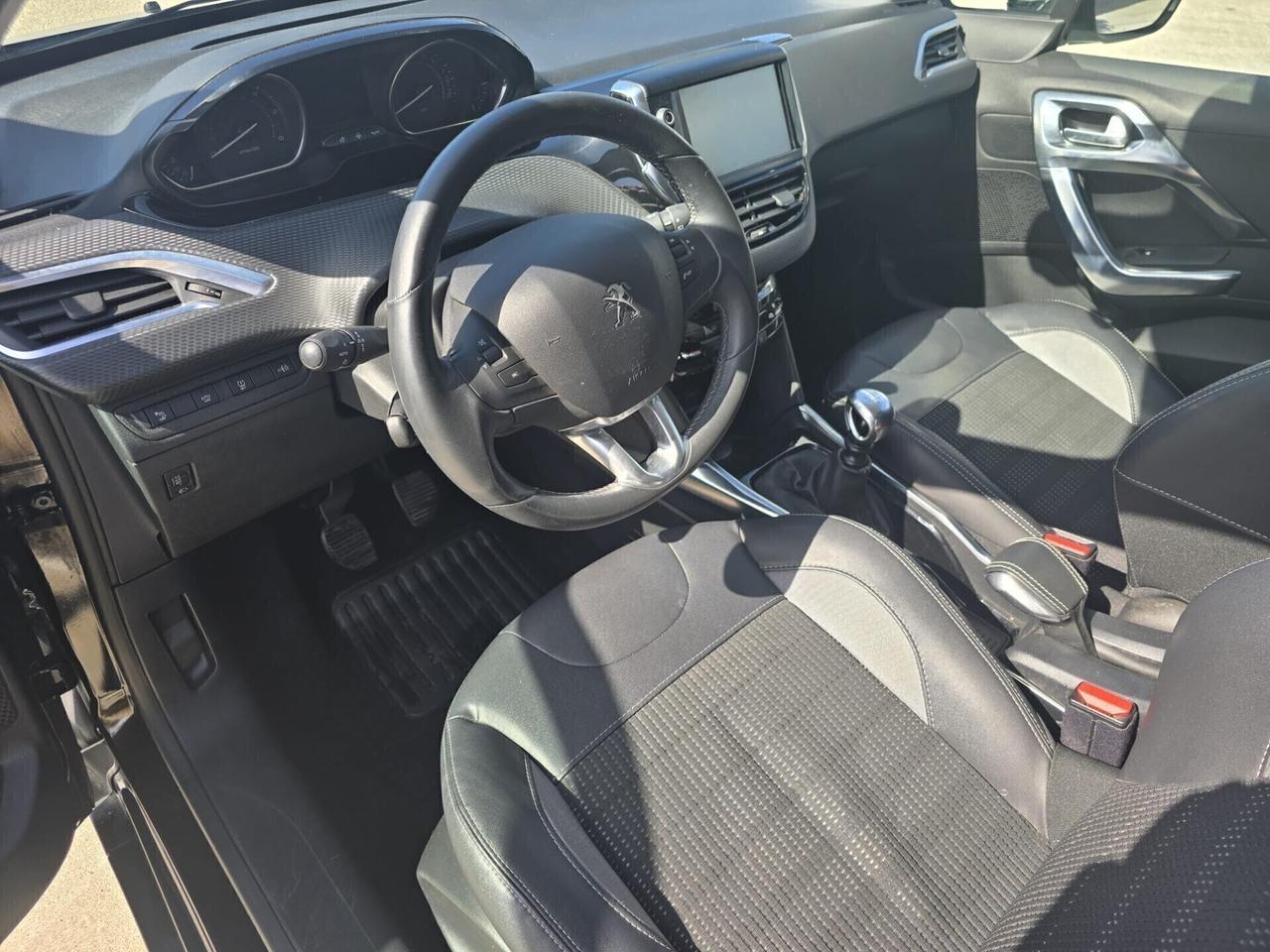 Peugeot 2008 1.6 e-HDi 92 CV Stop&Start Allure