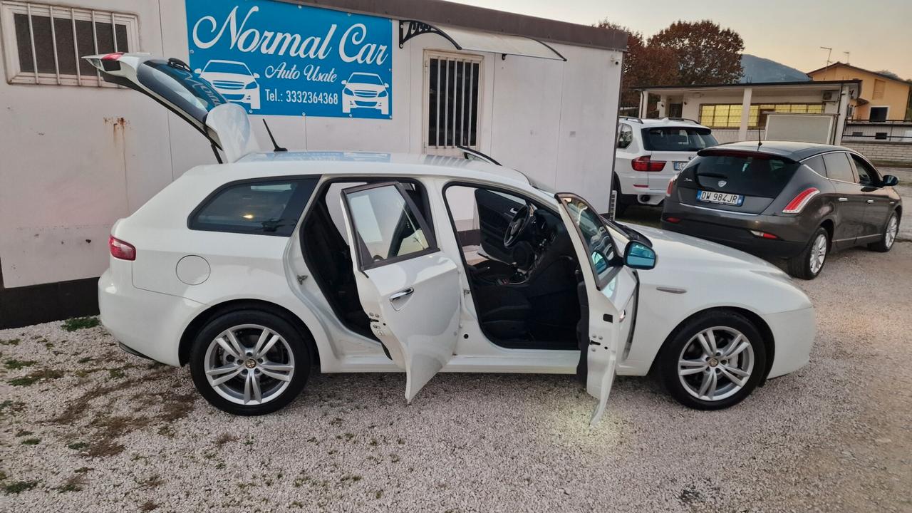 Alfa Romeo 159 2.0 JTDm 136 CV S.W Super - 2012