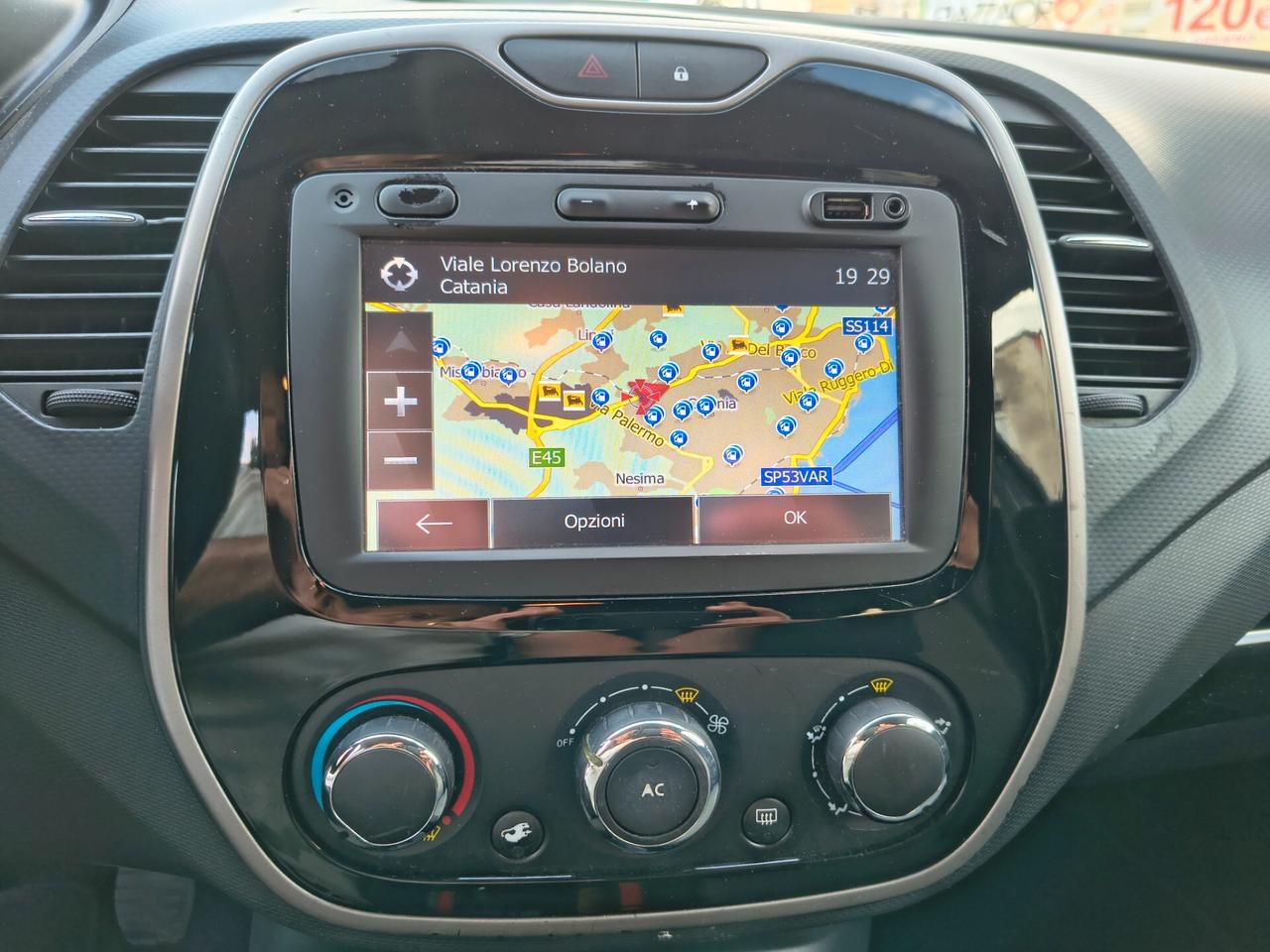 RENAULT CAPTUR BENZINA UNICOPROPRIETARIO ANNO 2014