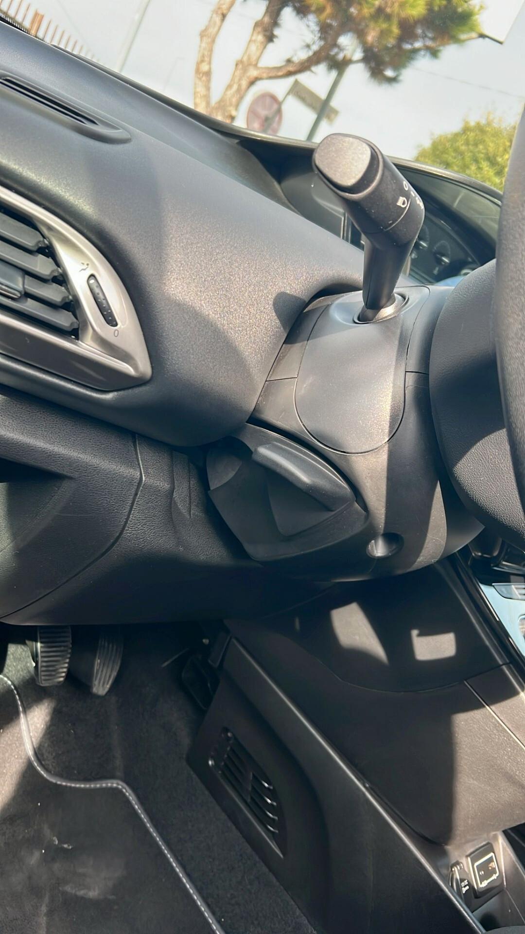 Lancia Ypsilon 1.2 69 CV 5 porte Gold neopatentati