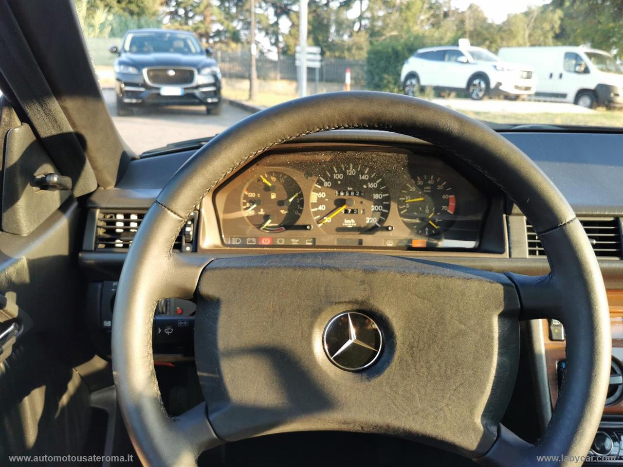 MERCEDES-BENZ 230 CE Coupé TARGATA ROMA