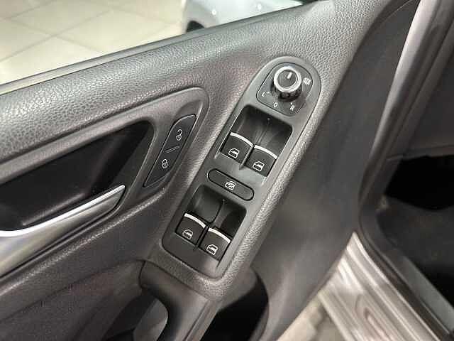 Volkswagen Golf 6ª serie 1.6 TDI DPF DSG 5p. Rline