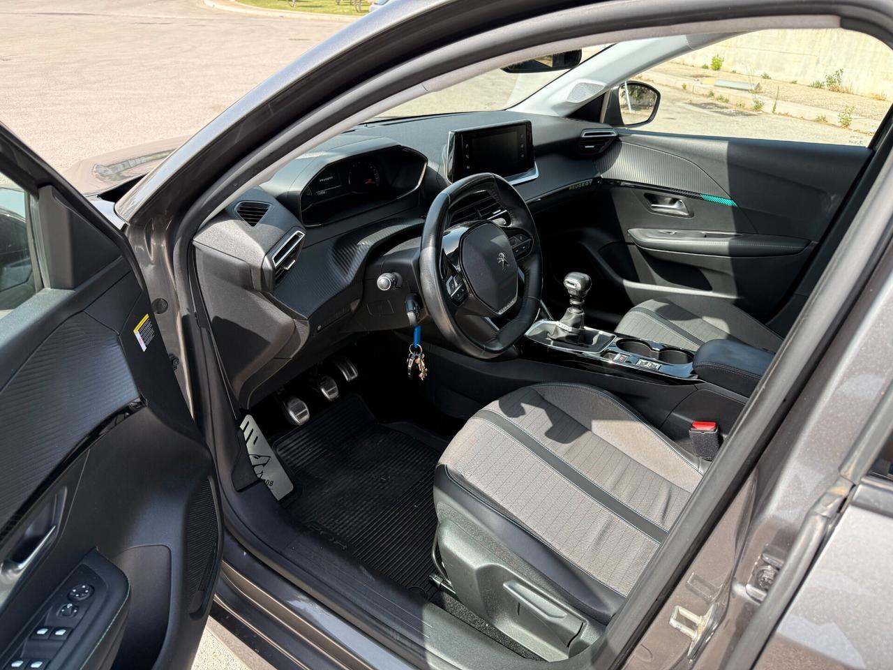 Peugeot 208 BlueHDi 100 S&S 5p. Allure