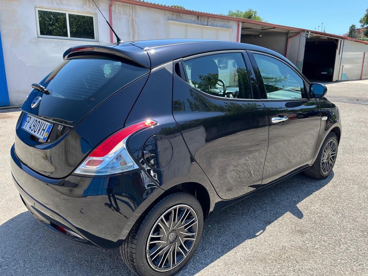 Lancia y -1.3 mjt/95cv- km 63000-2018