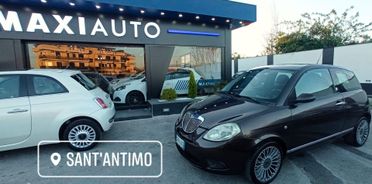 Lancia Ypsilon 1.4 Argento Ecochic GPL