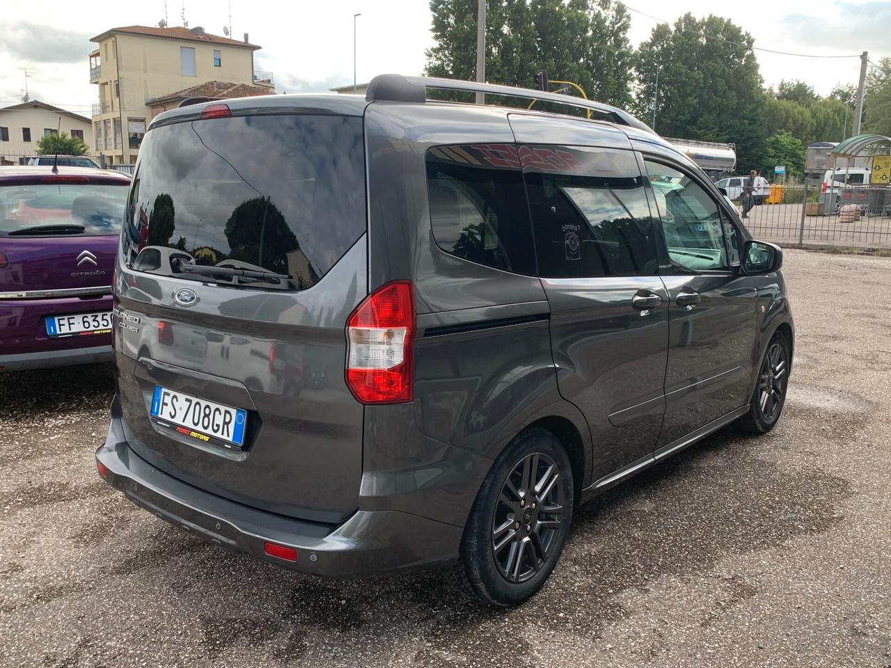 Ford Tourneo Courier 1.5 TDCI 75 CV Sport ANCHE X NEOPATENTATI