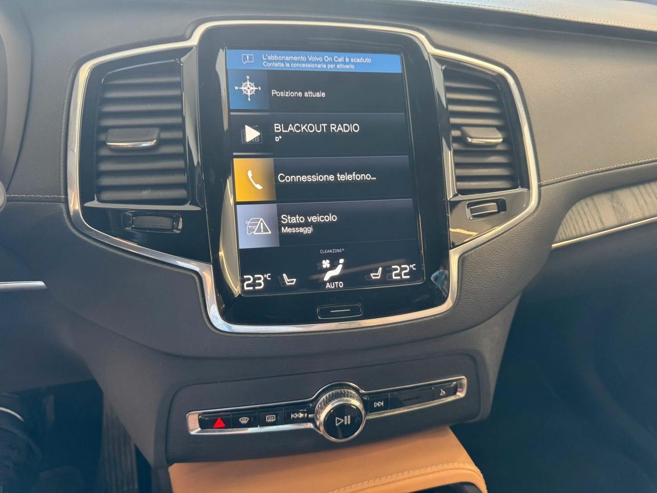 Volvo XC 90 XC90 B5 (d) AWD Geartronic 7 posti Inscription