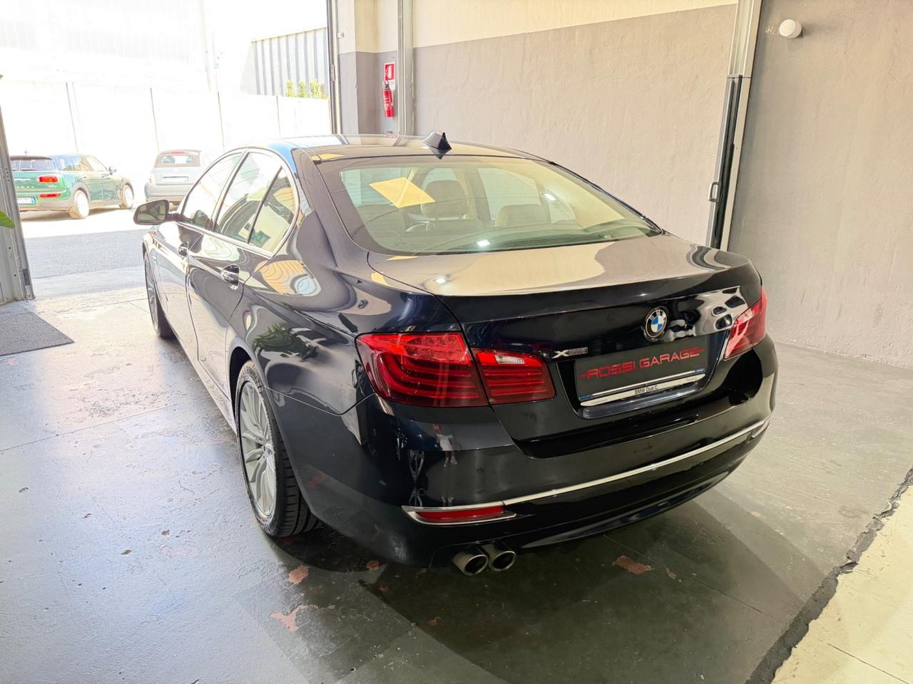 Bmw 520 520d xDrive Luxury