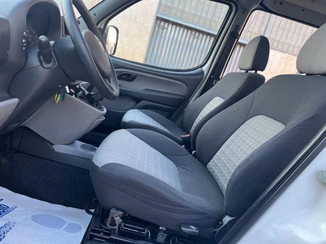 FIAT Doblo 1.3MJT Trasporto Disabili Pedana