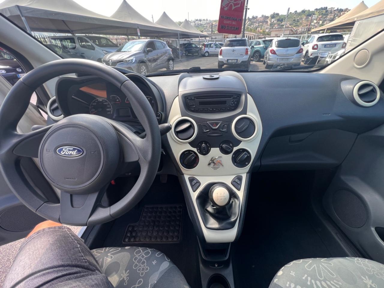 Ford Ka Ka+ 1.2 8V 69CV Titanium