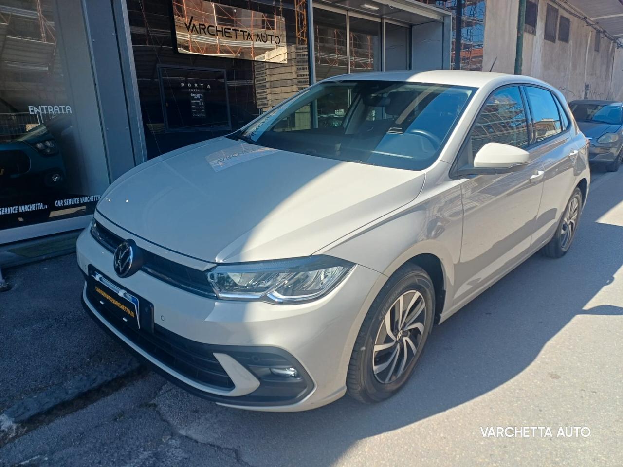 Volkswagen Polo 1.0 TSI Life CON SOLI 5.800 KM!!!