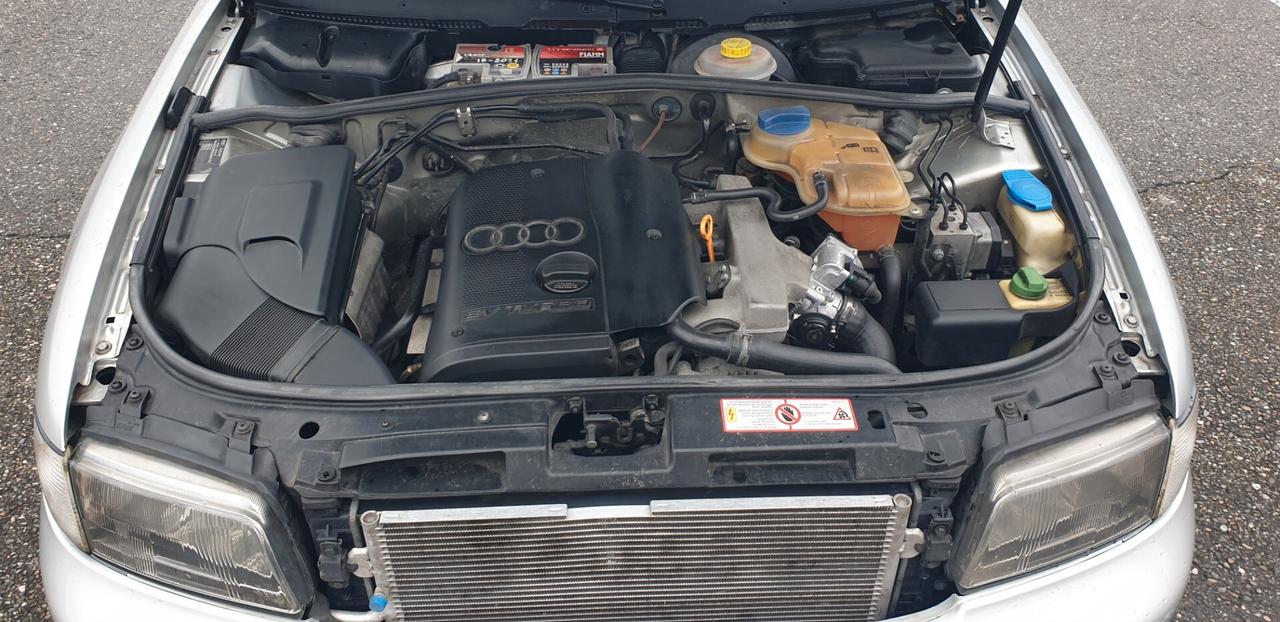 Audi A4 1.8 20V cat Avant qu. Ambition