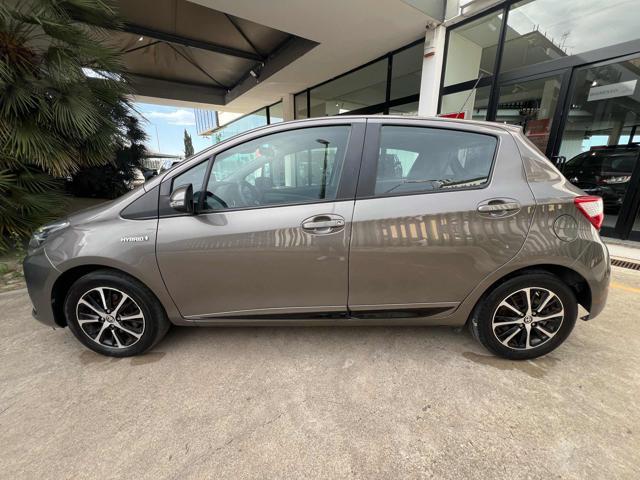 TOYOTA Yaris 1.5 5 porte Active