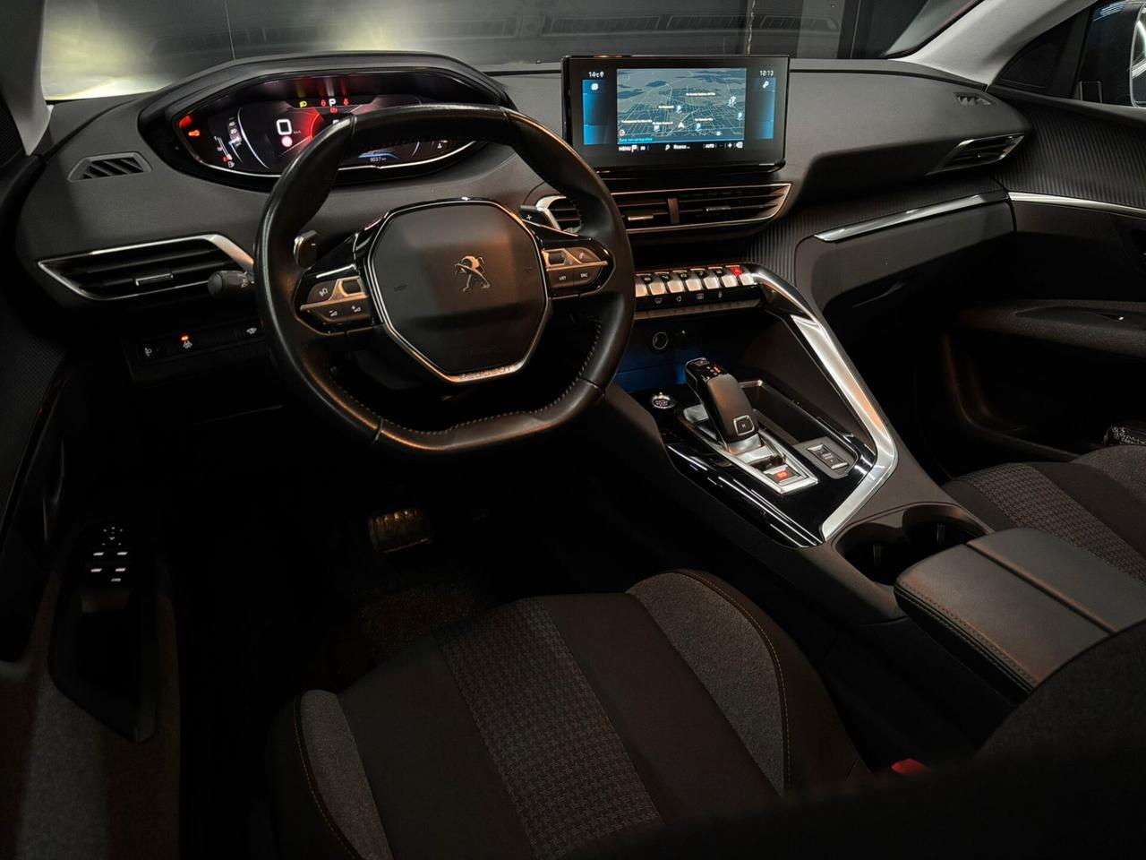 Peugeot 3008 1.5 BlueHDi 130 S&S EAT8 Active Business