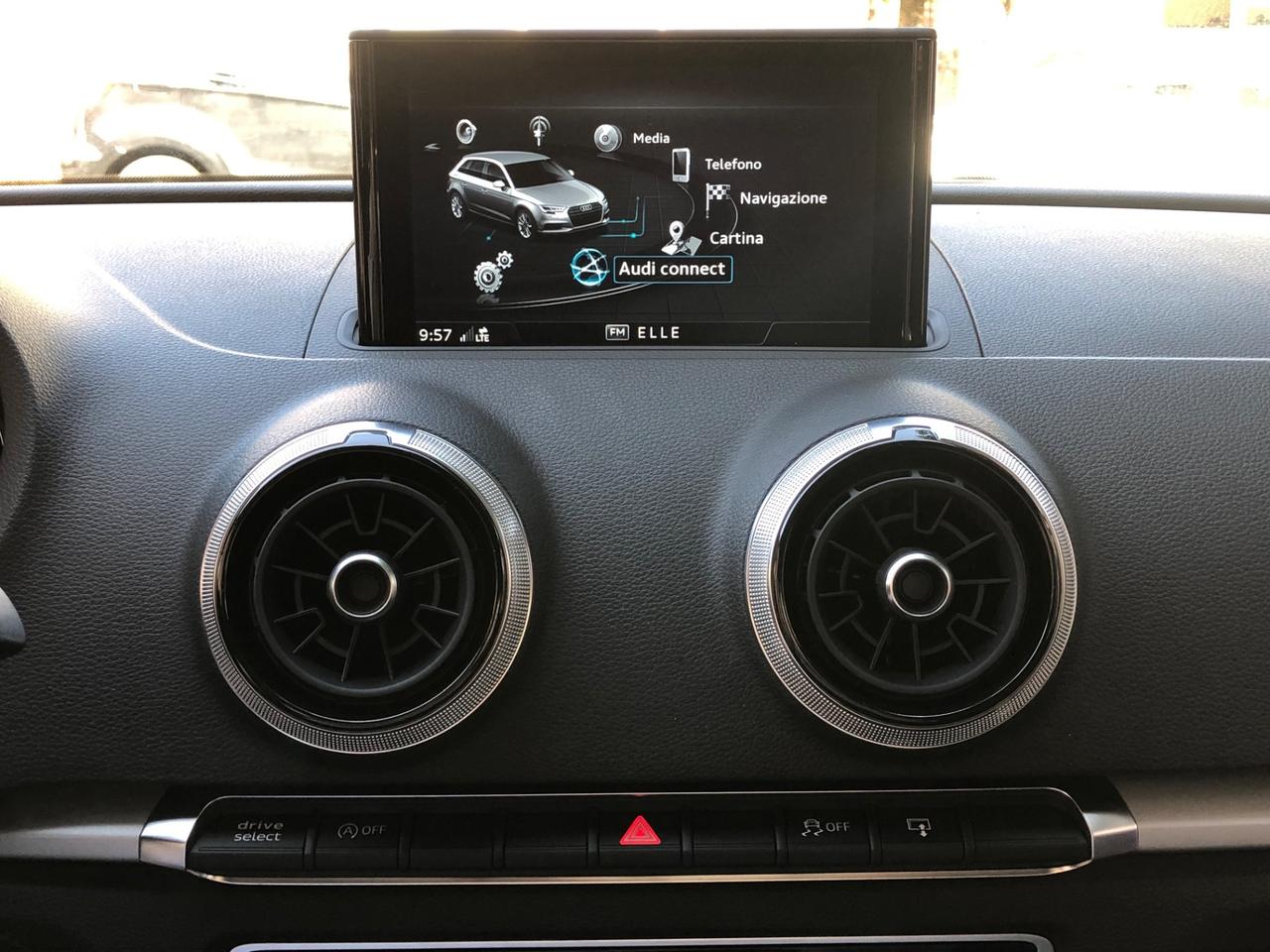 Audi A3 SPORTBACK 1.6TDI 110CV Design FULL/LED/NAV