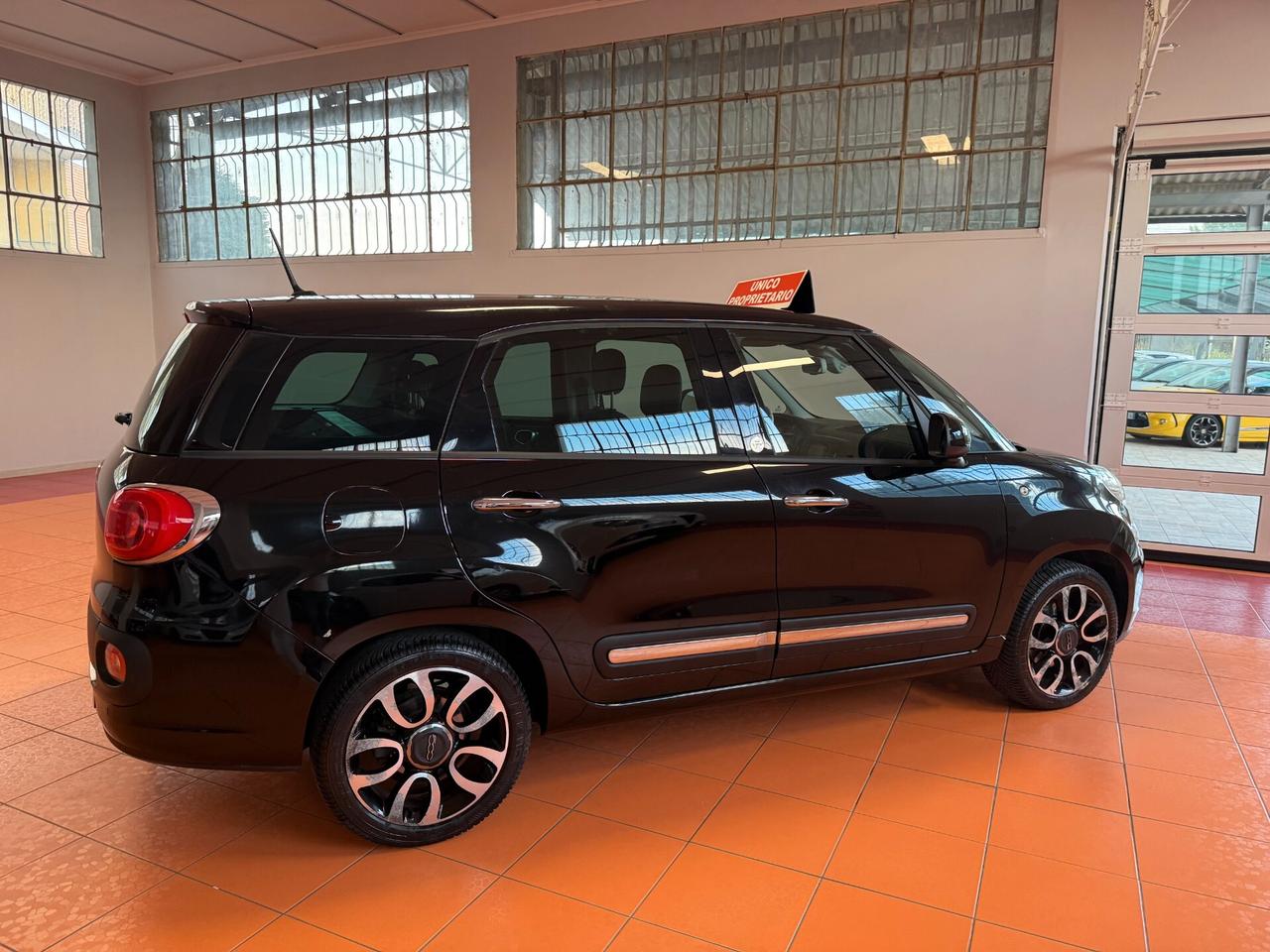 Fiat 500L LIVING 7 POSTI CAMBIO AUTOMATICO