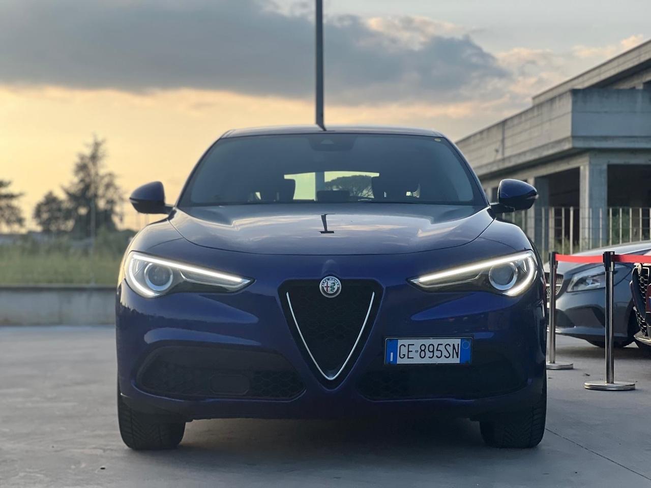 Alfa Romeo Stelvio 2.2 Turbodiesel 190 CV AT8 RWD Business