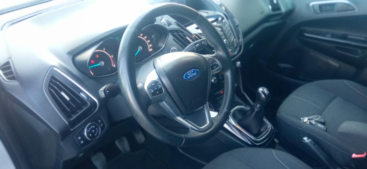 Ford B-Max TDCi Titanium SENZA BS PAGA