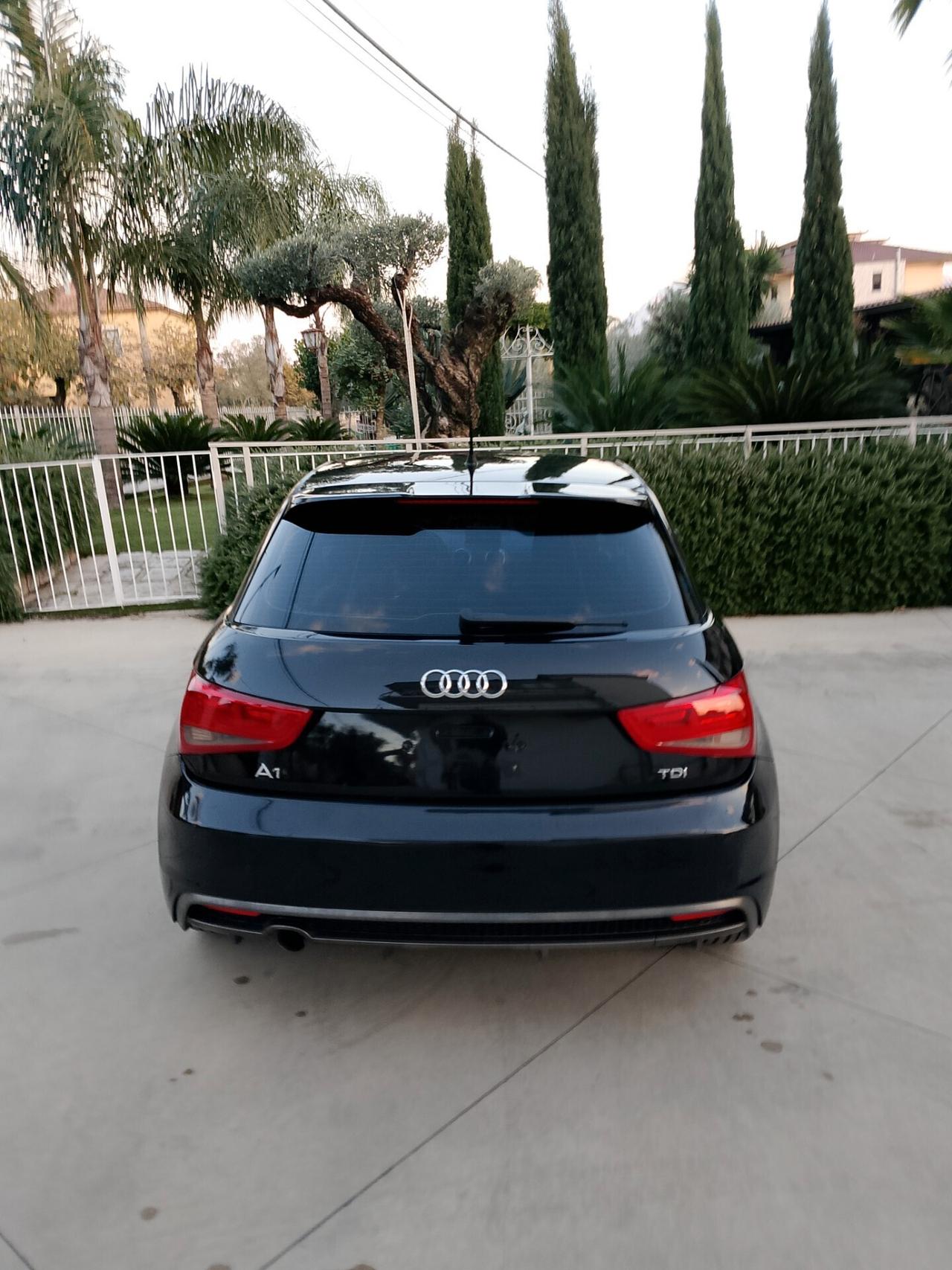 Audi A1 1.6 TDI Attraction