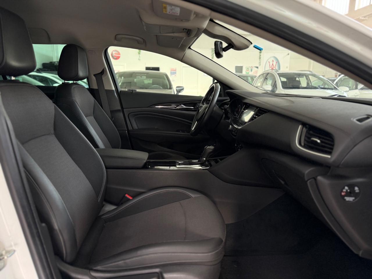 Opel Insignia 1.6 CDTI 136 CV aut.Sports Tourer Innov.