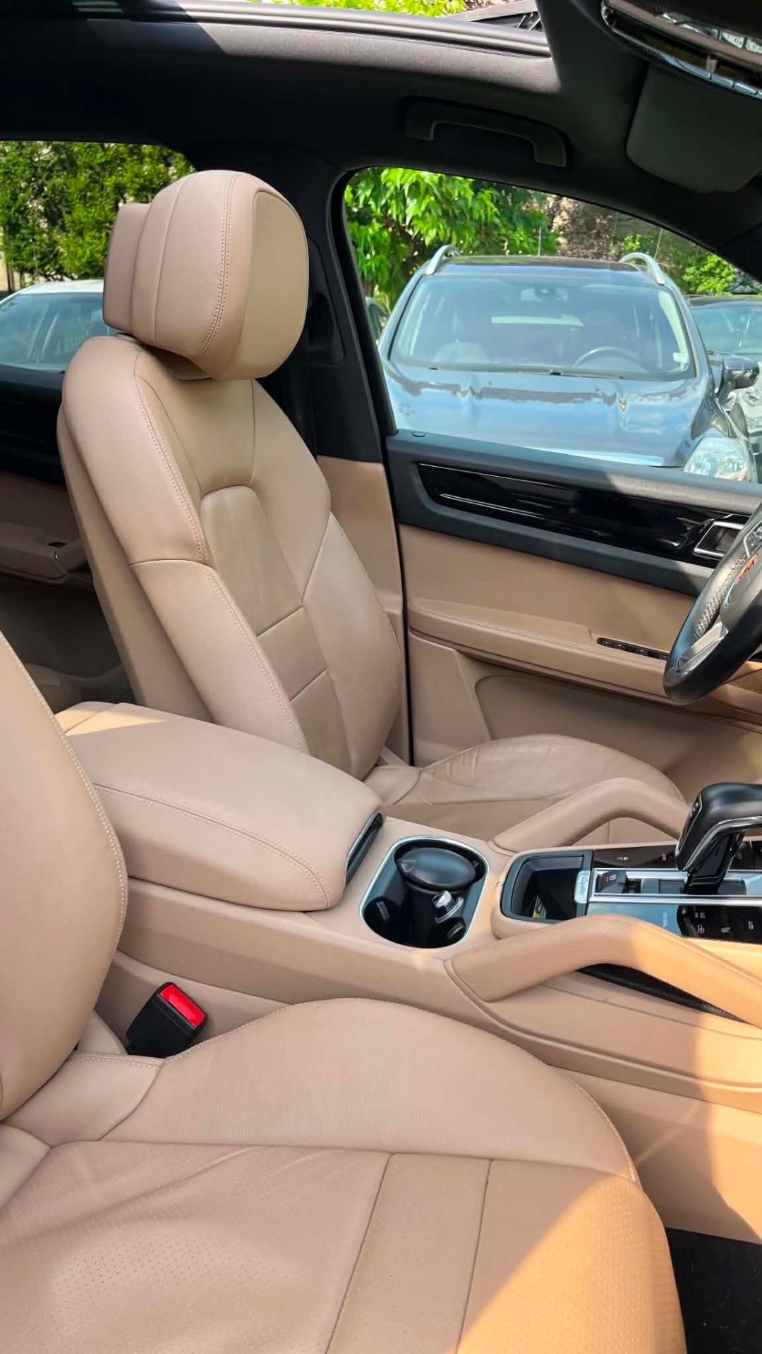Porsche CAYENNE 3.0 V6 PANO BOSE KMCERT UNICOPR