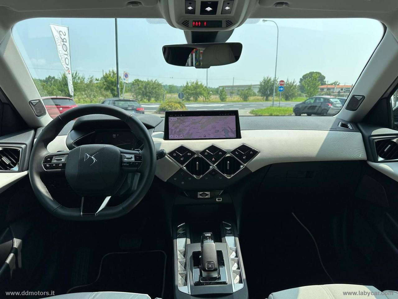 DS AUTOMOBILES DS 3 PureTech 130 aut. Esprit de Voyage *PROMO*
