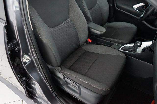 TOYOTA Yaris 1.5 Hybrid 5 porte Business