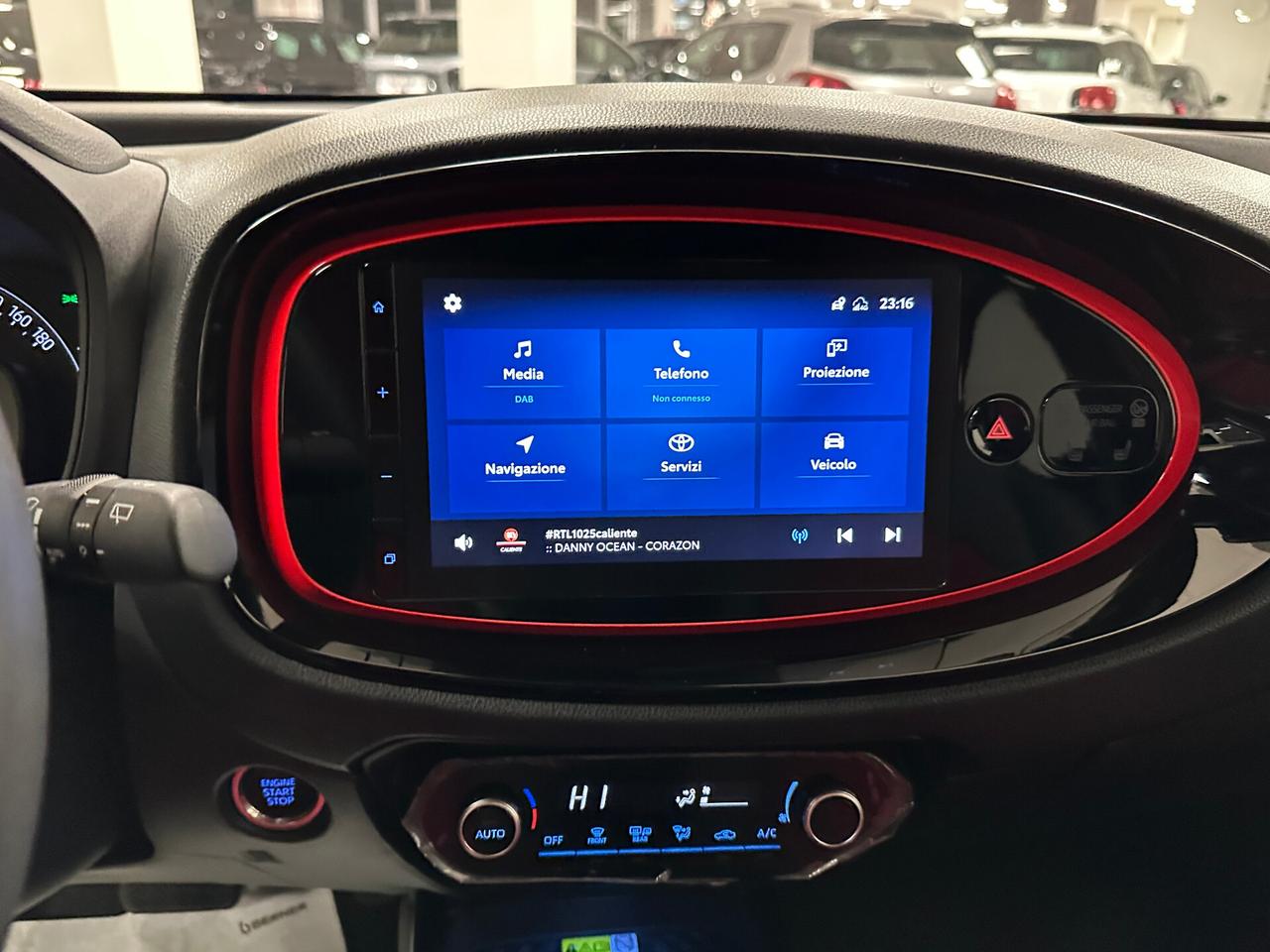 Toyota Aygo X 1.0 VVT-i 72 CV 5 porte UNDERCOVER - 2023