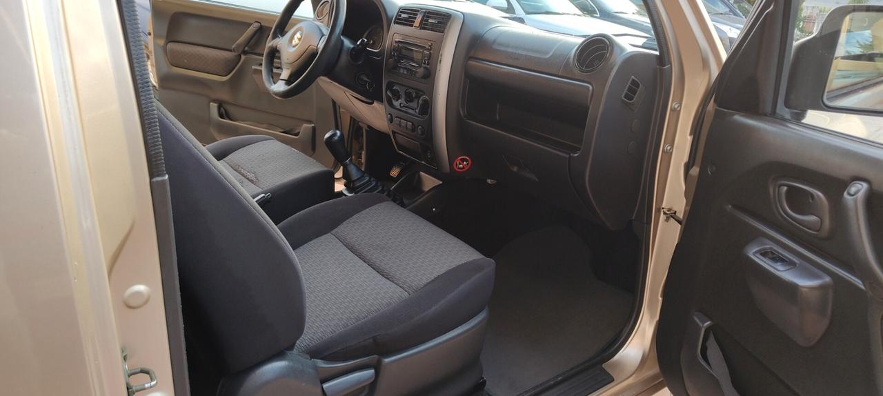 Suzuki Jimny 1.5 DDiS cat 4WD JLX