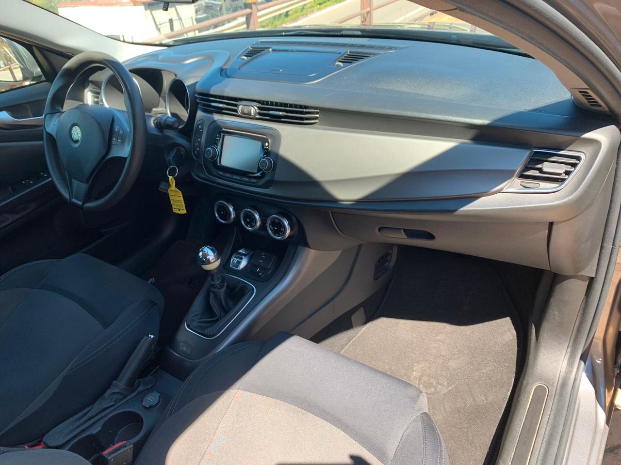 Alfa Romeo Giulietta 1.6 JTDm-2 105 CV Progression AUTO IN ARRIVO