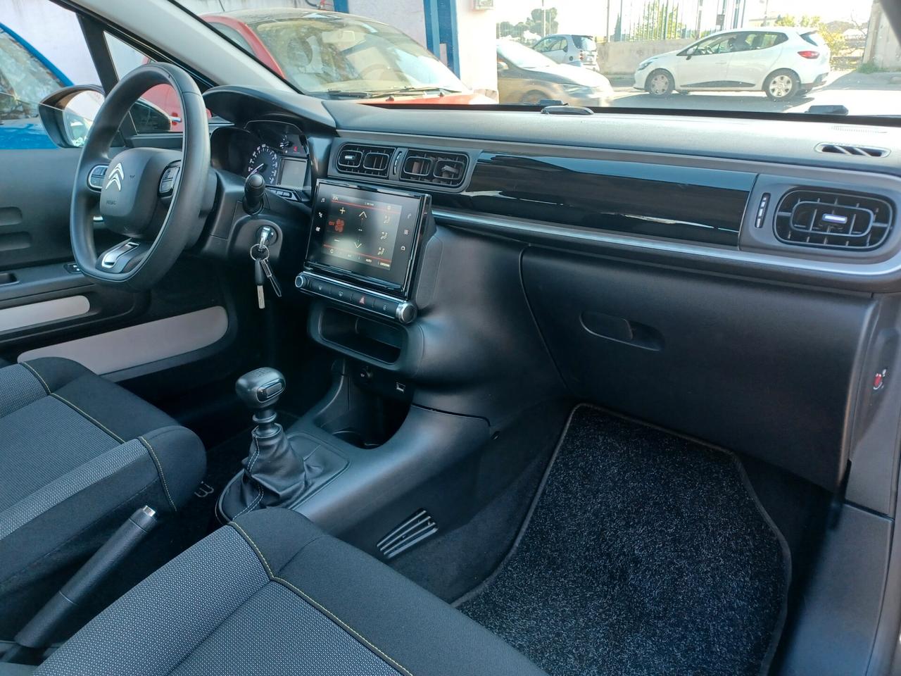 Citroen C3 BlueHDi Shine FULL LED 2021