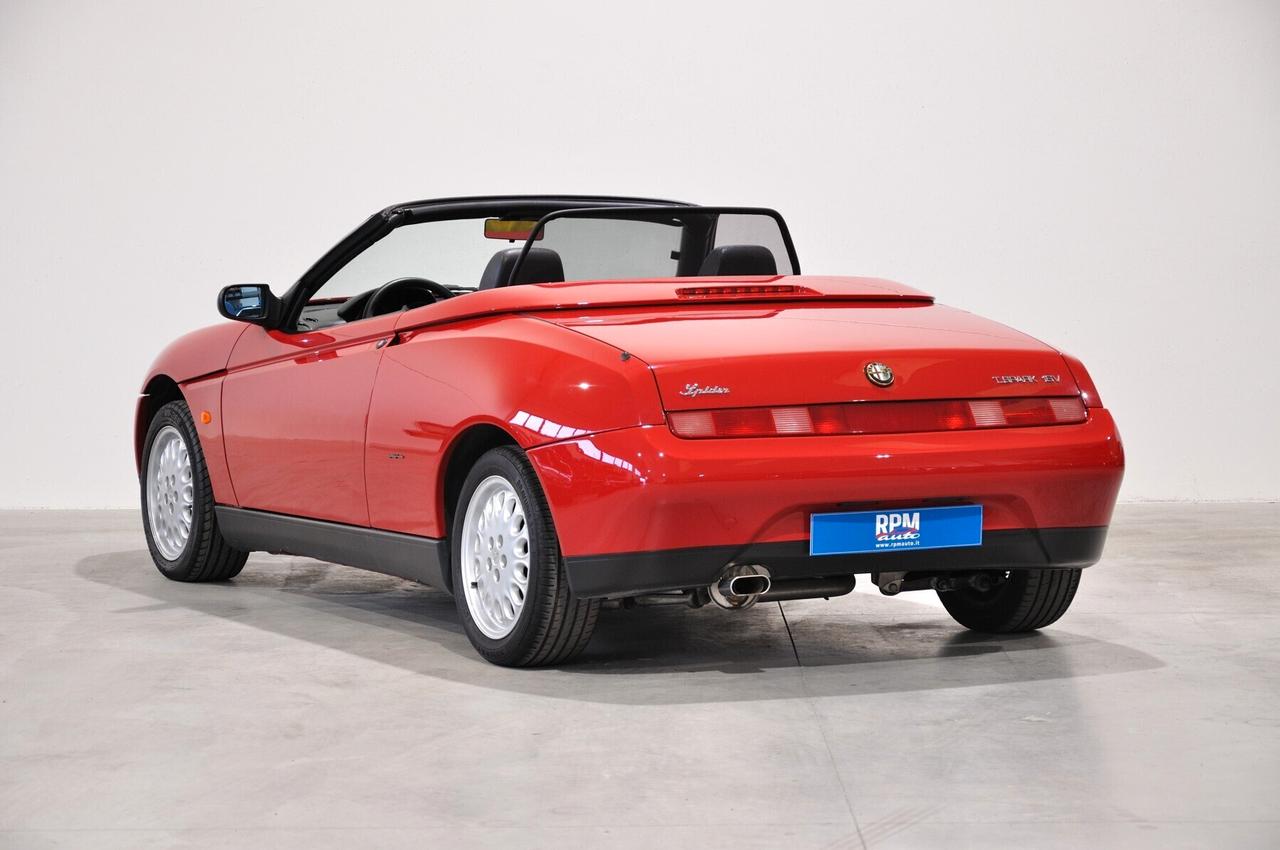 Alfa Romeo Spider 2.0i 16V Twin Spark cat