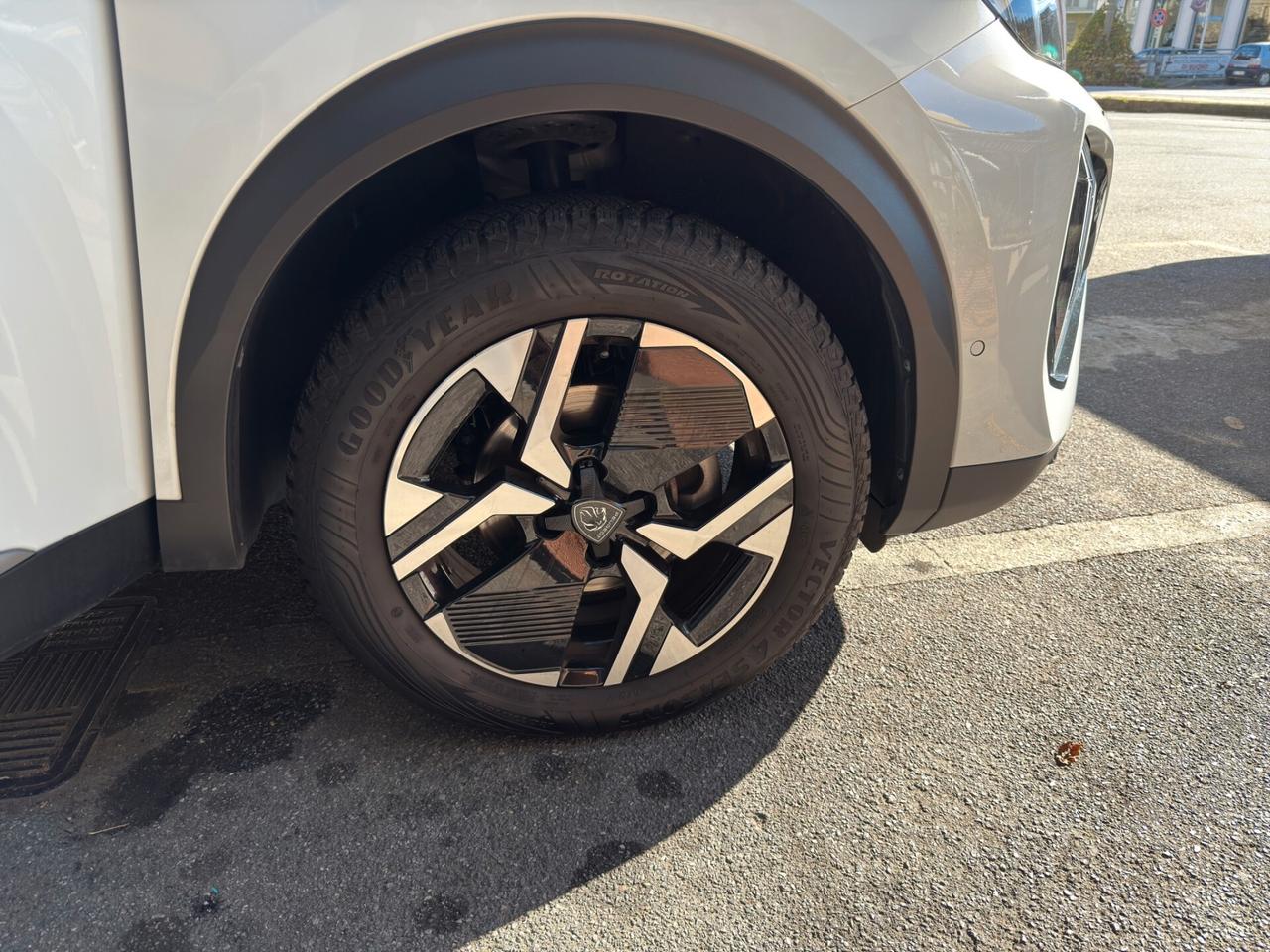 Peugeot 2008 PureTech 130 S&S EAT8 GT