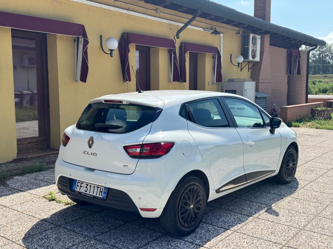 Renault Clio dCi 8V 75 CV Start&Stop 5 porte Energy Intens