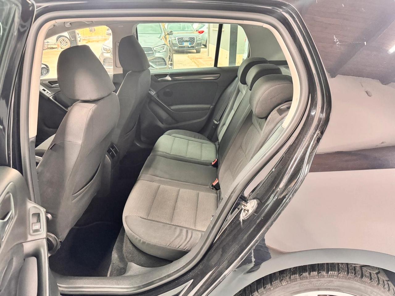 Volkswagen Golf 2.0 TDI DPF Sportline