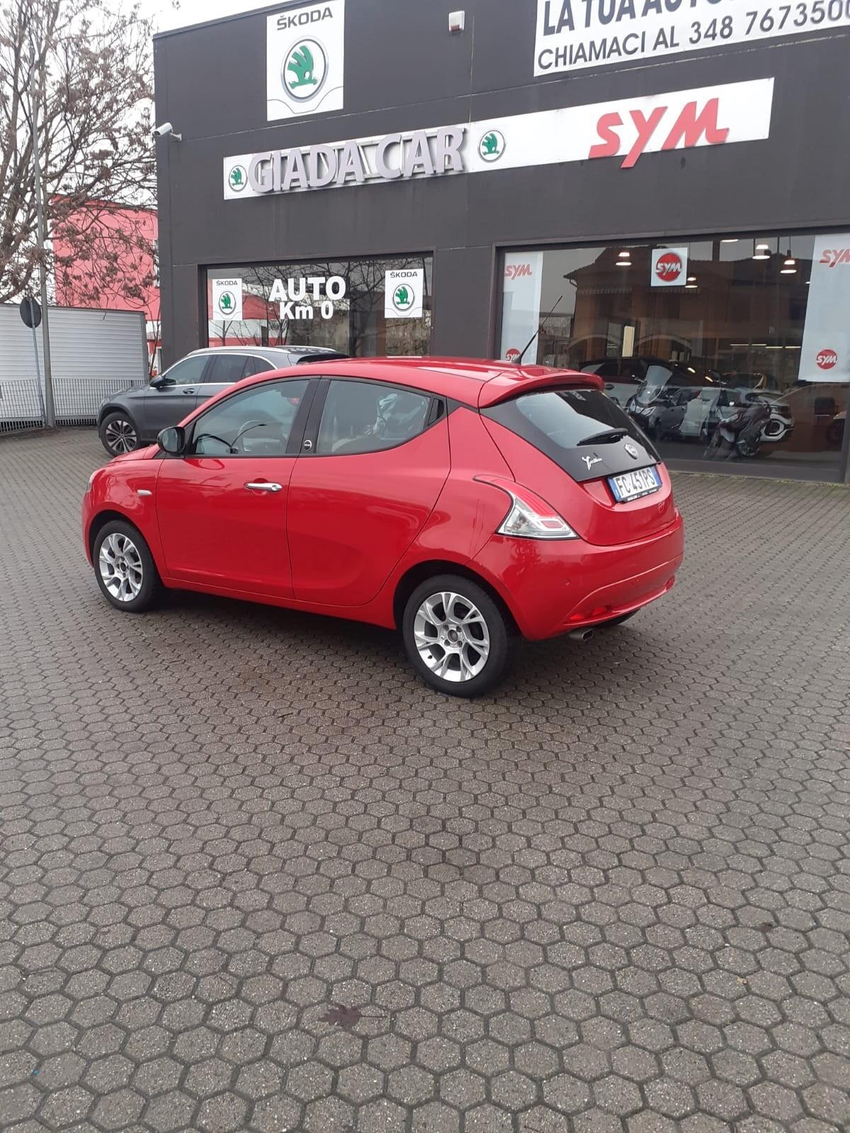 Lancia Ypsilon 1.2 69 CV 5 porte GPL Ecochic Gold