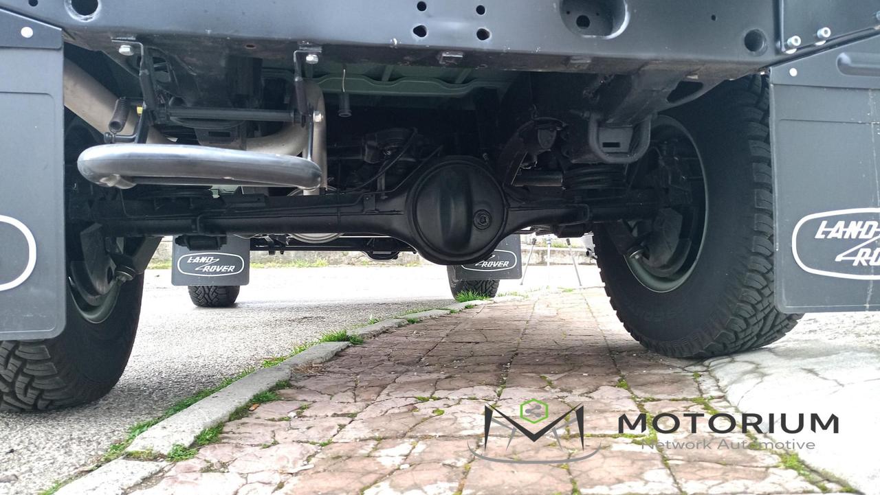 Land Rover Defender 90 2.5 Tdi 300 Heritage Style (ASI)